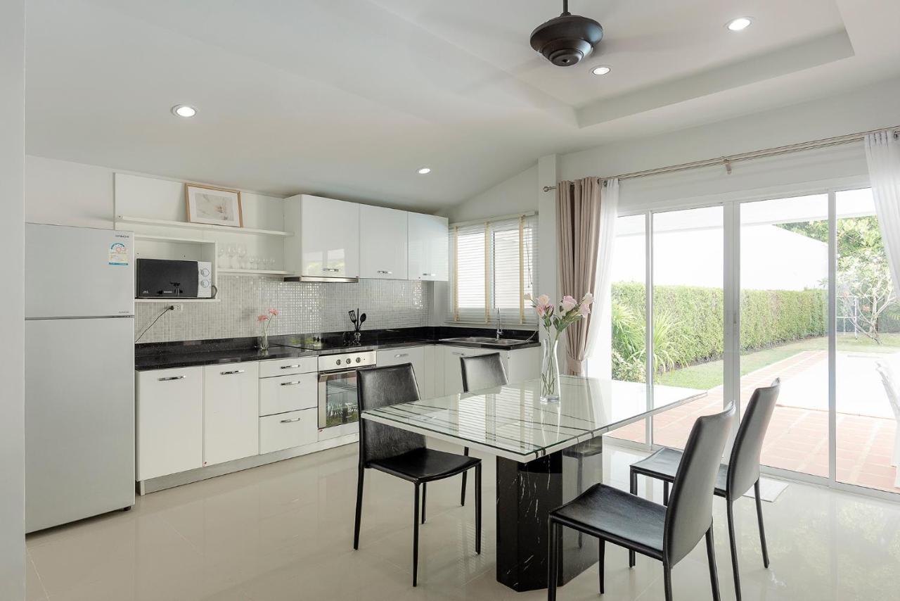 Baan Promphun Pool Villa By Bv Si Sunthon Zewnętrze zdjęcie